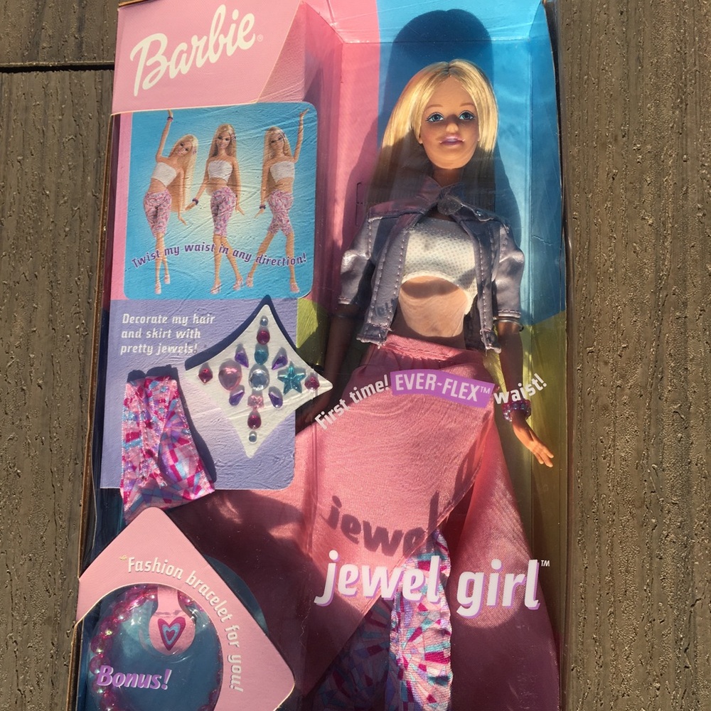 VINTAGE BARBIE JEWEL GIRL